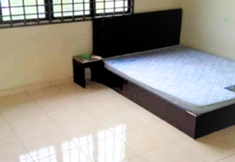 Rumah Teres Dua Tingkat Taman Keledang Emas, Buntong, Ipoh