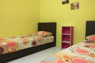 TAMAN RAPAT SETIA BARU