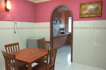 TAMAN RAPAT SETIA BARU