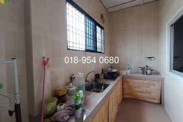 Taman Lapangan Perdana