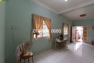 Taman Lapangan Perdana