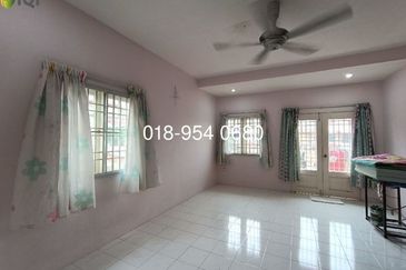 Taman Lapangan Perdana