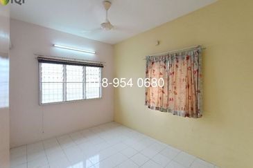 Taman Lapangan Perdana