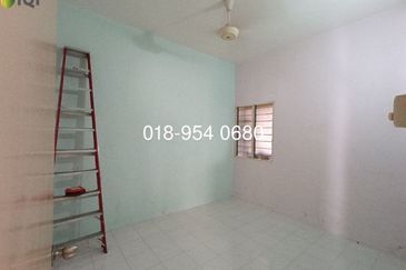 Taman Lapangan Perdana