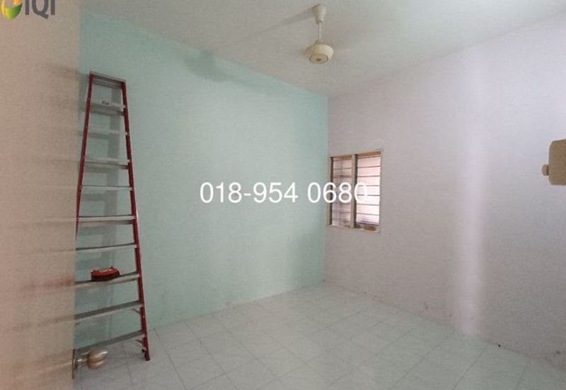 Taman Lapangan Perdana