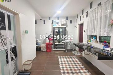 Bercham Bandar Baru Putra, Rumah Tepi Berkembar 2 Tingkat, Hakmilik Pegangan Bebas