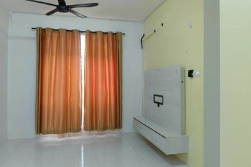 CASA RESIDENCES, CHEMOR