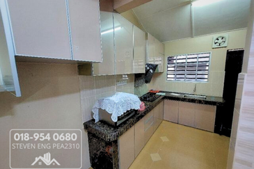 (RENOVATED) Double Storey Terrace House @ Taman Klebang Jaya, Bandar Baru Sri Klebang, Ipoh