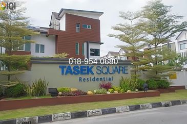  3 Storey Semi D @ Tasek Square【 FREEHOLD, BELOW MARKET PRICE 】