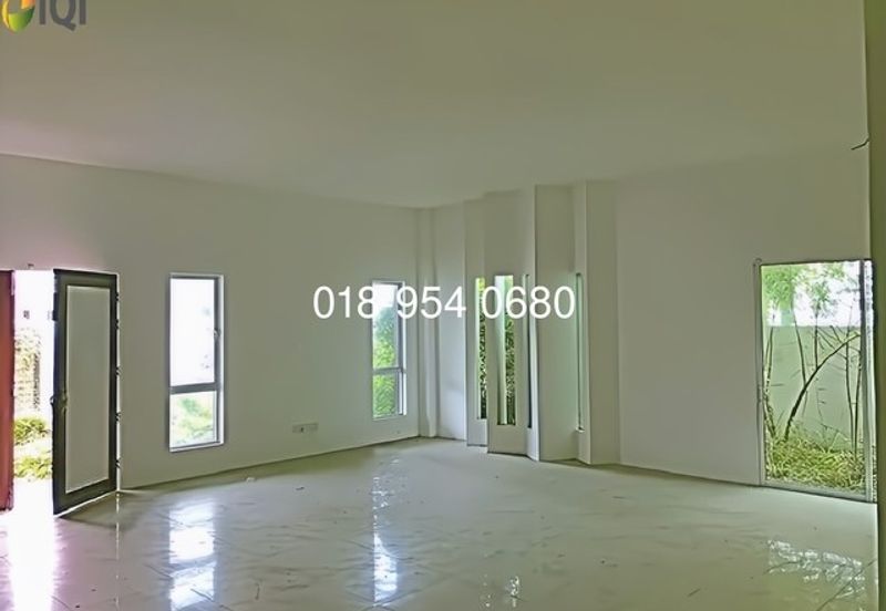  3 Storey Semi D @ Tasek Square【 FREEHOLD, BELOW MARKET PRICE 】