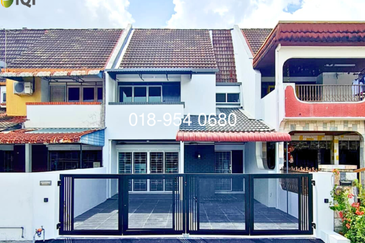 (Beautiful House) Double Storey Newly Renovated 22'x70' Taman Onn Ipoh