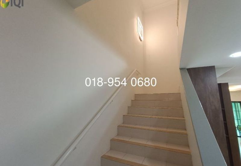 Meru Valley Hill Top Double Storey Corner House