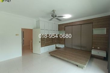 Meru Valley Hill Top Double Storey Corner House