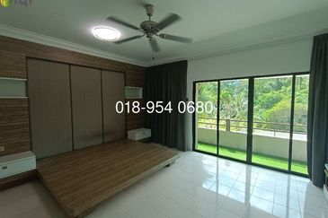 Meru Valley Hill Top Double Storey Corner House