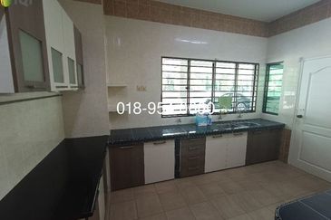 Meru Valley Hill Top Double Storey Corner House