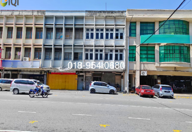 3 Storey Shoplot at Ipoh City Centre, Excellent Location, Tenanted