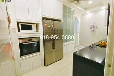 Elegant Bungalow Living Awaits in Taman Raia Savanna, Batu Gajah