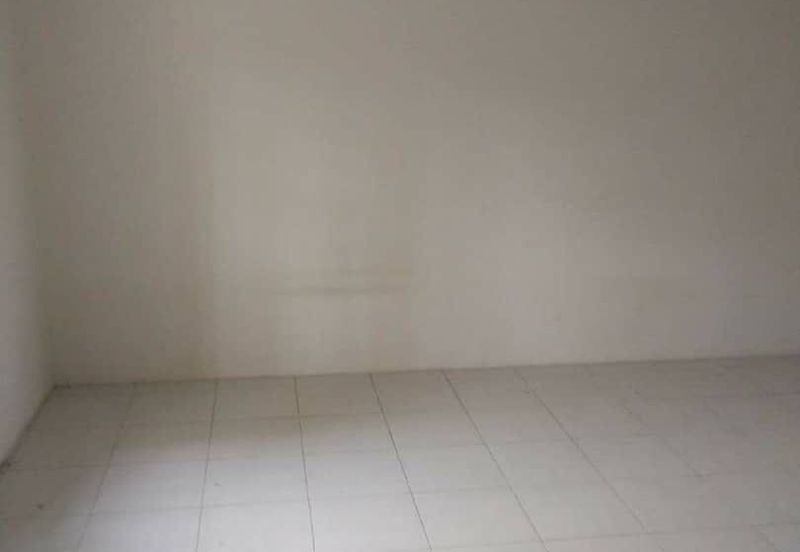 Double Storey Taman Lintang Makmur, Well-Kept Condition