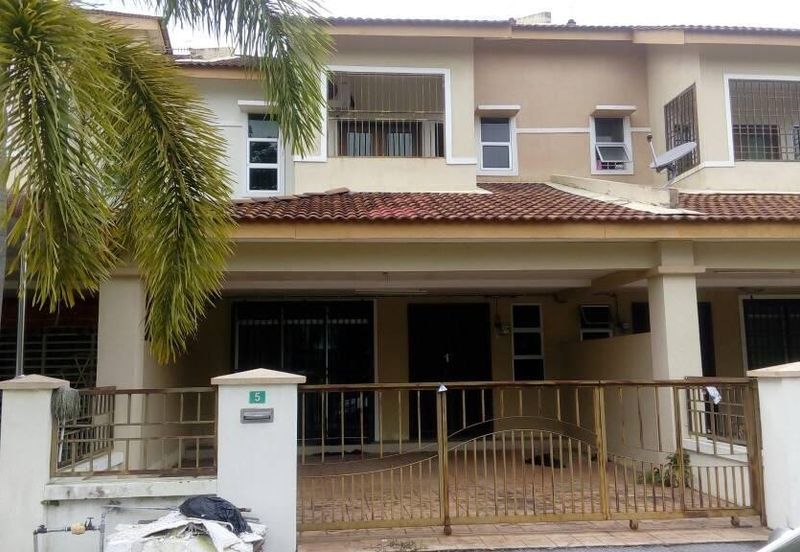 Double Storey Taman Lintang Makmur, Well-Kept Condition