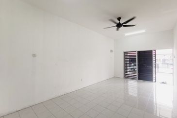 Rumah Setingkat Taman Gopeng Perdana