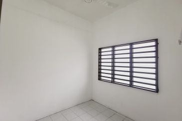 Rumah Setingkat Taman Gopeng Perdana