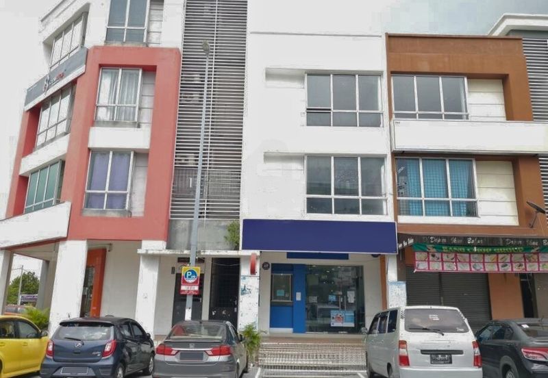 3 Storey Shoplot @ Bandar Meru Raya (Freehold)