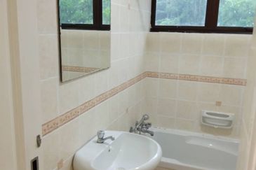 MERU VALLEY RESORT (GOLF VISTA APARTMENT