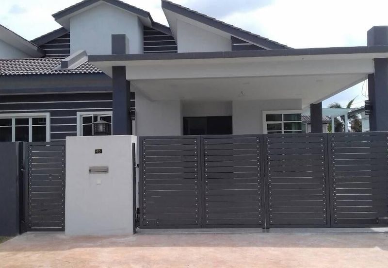 Arena Tasek Putra (Tasek Nova)