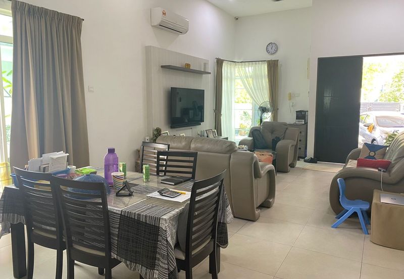 Arena Tasek Putra (Tasek Nova)