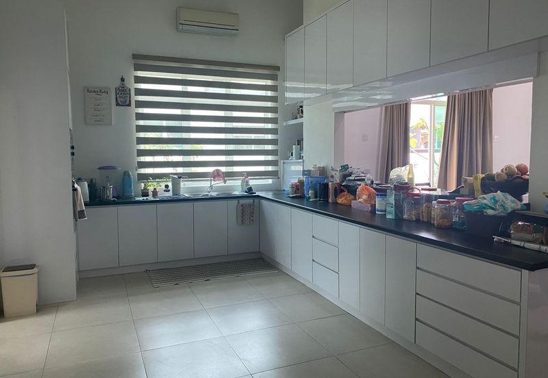 Arena Tasek Putra (Tasek Nova)