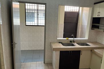 TAMAN MENGLEMBU TIMUR