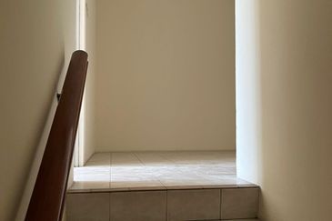 TAMAN MENGLEMBU TIMUR