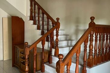 TAMAN MENGLEMBU TIMUR