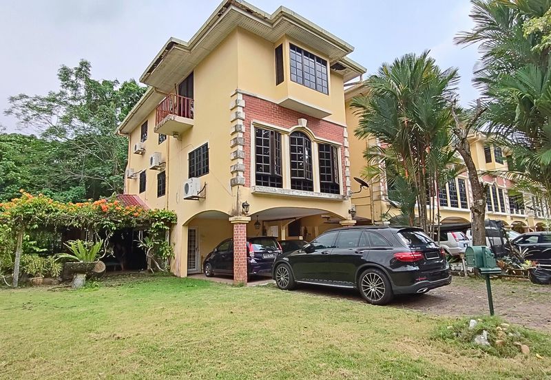 MERU VALLEY RESORT (GOLFVIEW TERRACE)