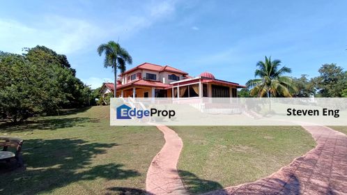 Bukit Merah Laketown Resort @ Super Nice Bungalow, 18,083sqft, Beautiful Lake View, Perak, Semanggol