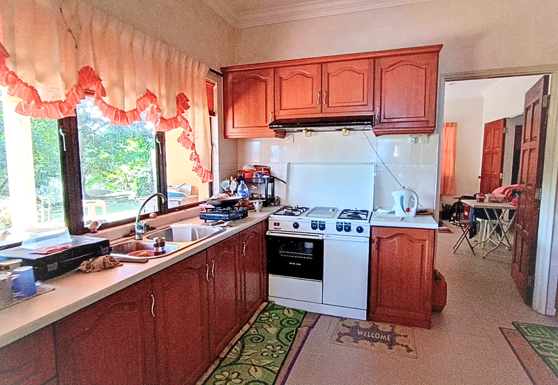 Bukit Merah Laketown Resort