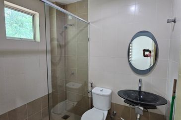 Arena Tasek Putra (Tasek Nova)