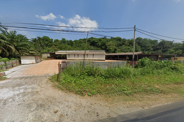 Warehouse or Factory For Sale @ Kuala Kangsar