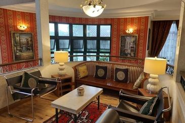 Freehold Bungalow Lot with 2 unit Detached Bungalow in Ipoh