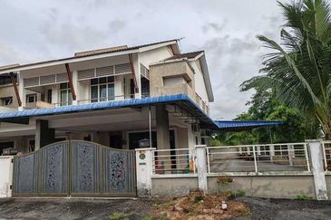 Pengkalan Tiara, Double Storey Corner House, Gated Guarded, 2,690sqft