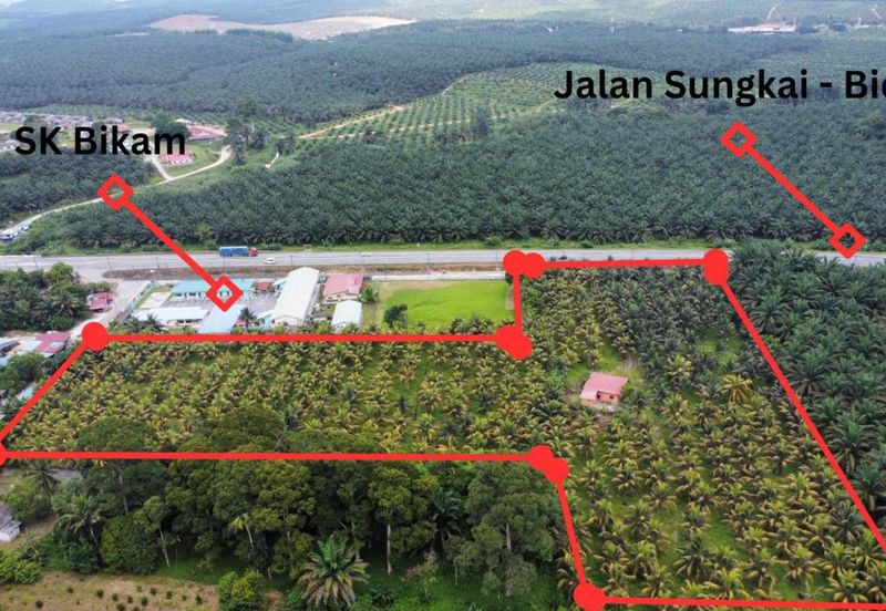 6.25 Acre Flat Land Freehold Beside Main Road Sungkai - Bidor