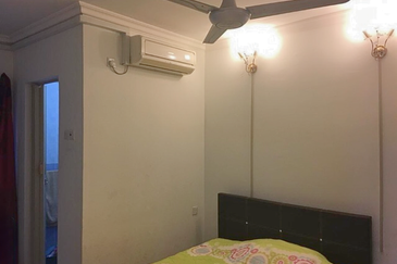 Permai Lake View Apartments