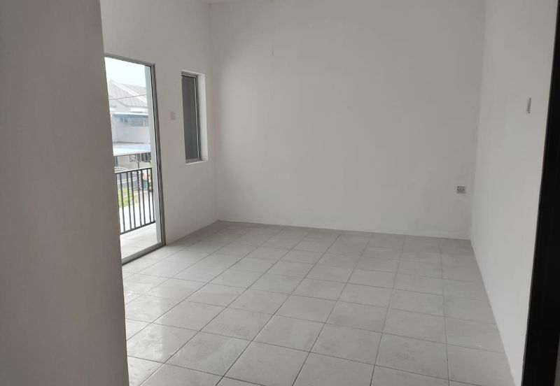 DESA PENGKALAN BERSATU