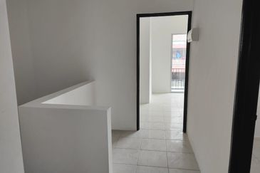 DESA PENGKALAN BERSATU