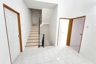 Panorama Lapangan Perdana