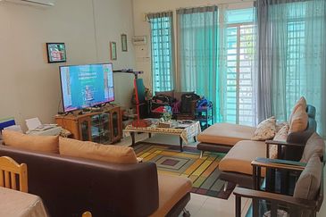 TAMAN ANJUNG BERCHAM MEGAH