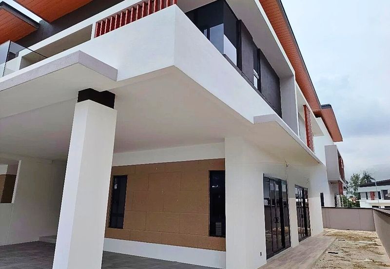 The Grand Thompson Residence