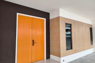 The Grand Thompson Residence