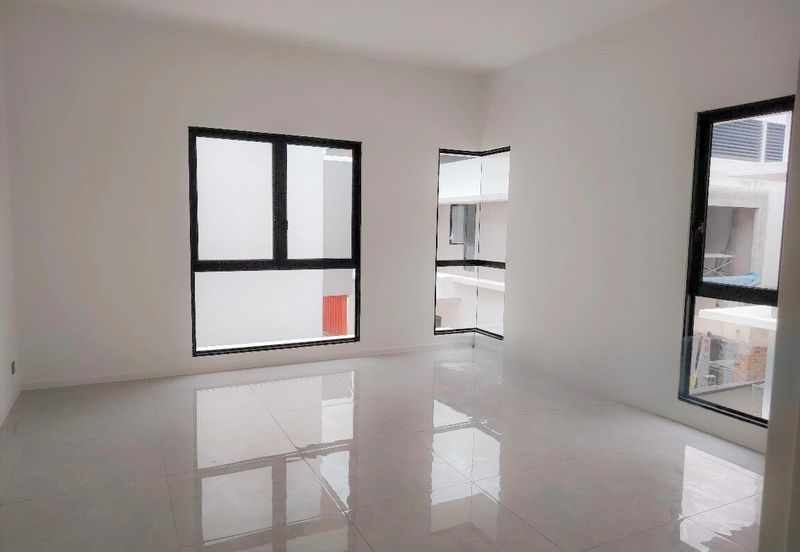 The Grand Thompson Residence