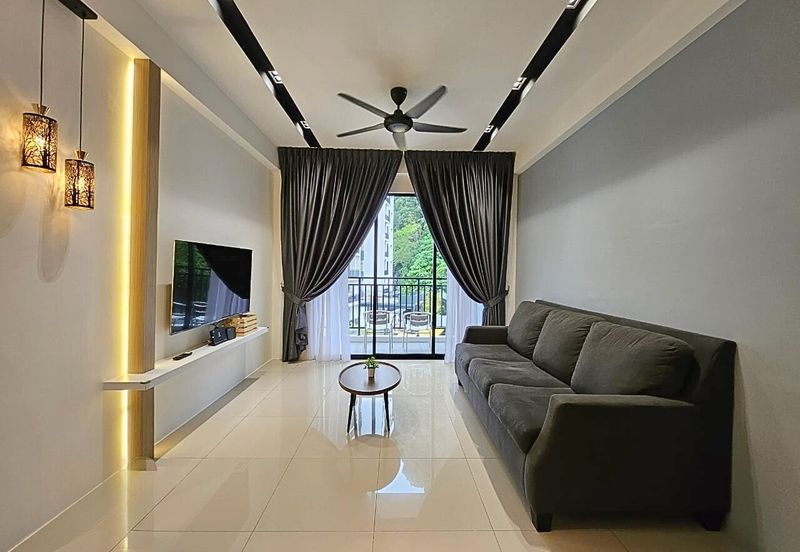 THE COVE HILLSIDE RESIDENCE